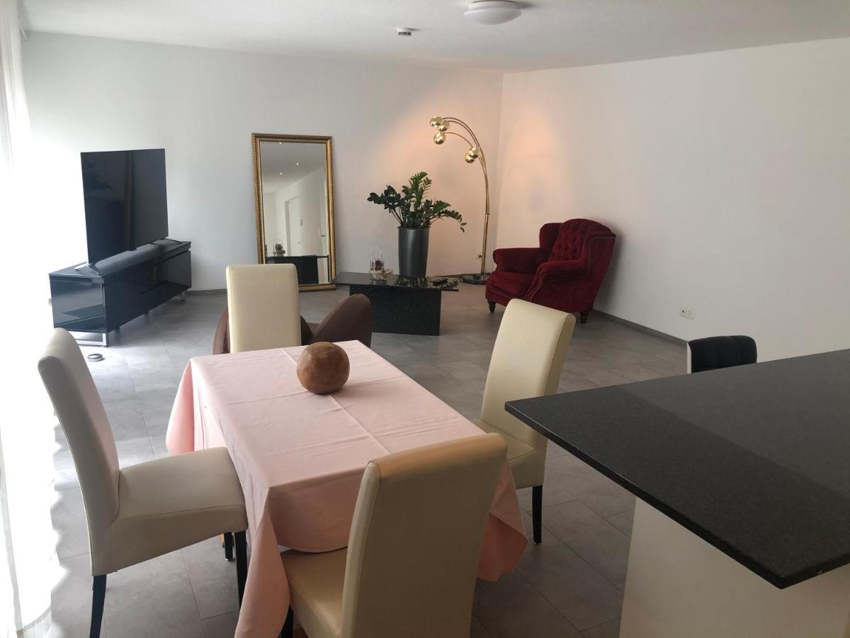Hotel Hippel Krone Kerzers Екстериор снимка
