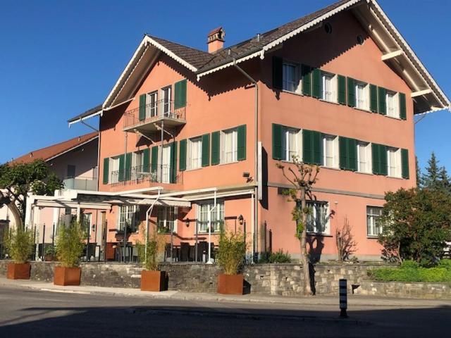 Hotel Hippel Krone Kerzers Екстериор снимка